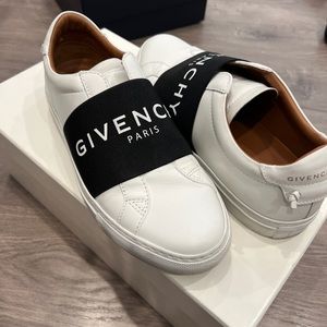 Givenchy Urban Street Sneaker size 37